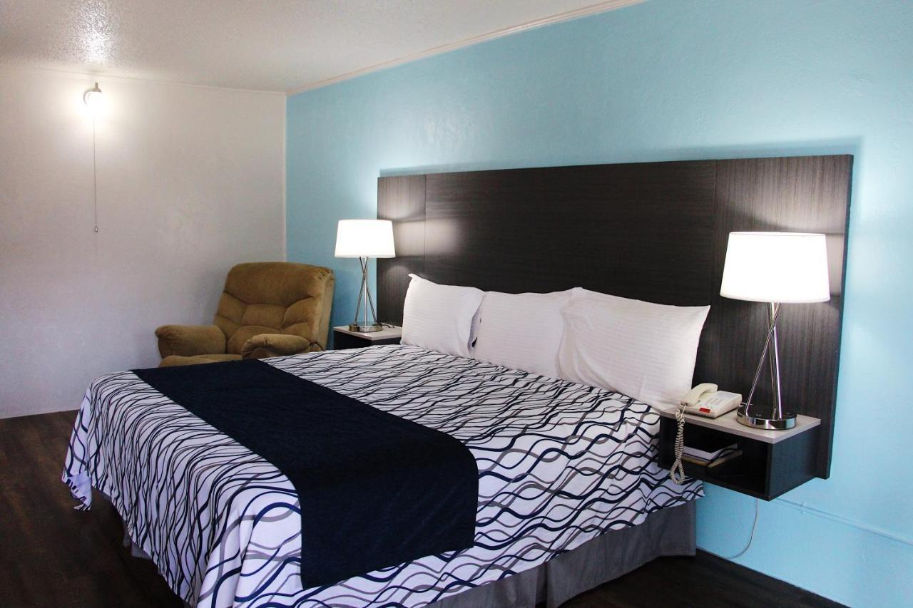 Texinn Motel New Boston Екстериор снимка